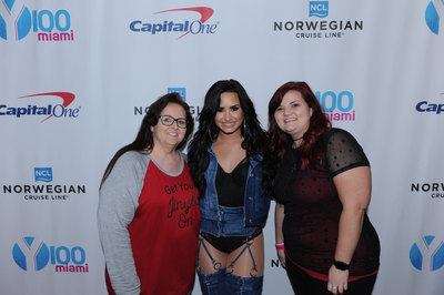 Demi Lovato Poster 2933035