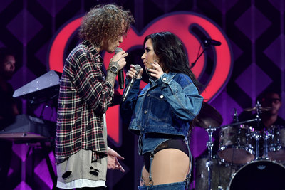 Demi Lovato Poster 2933060