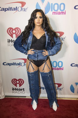 Demi Lovato Poster 2933061