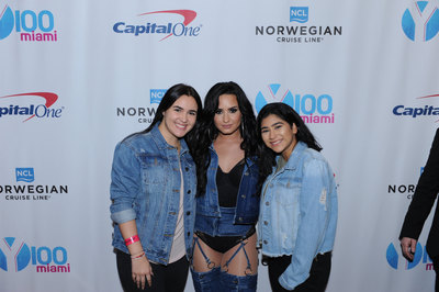 Demi Lovato Poster 2933088