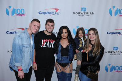 Demi Lovato Poster 2933229