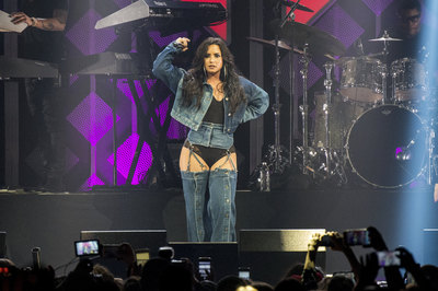 Demi Lovato Poster 2933231