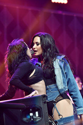 Demi Lovato Poster 2933252