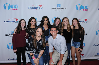 Demi Lovato Poster 2933298