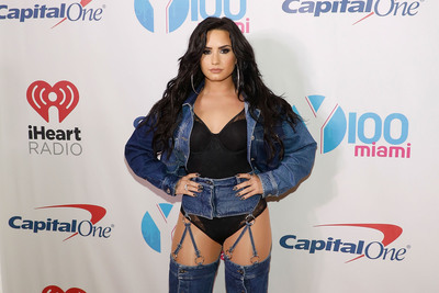 Demi Lovato Poster 2933315