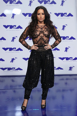 Demi Lovato Poster 2979904