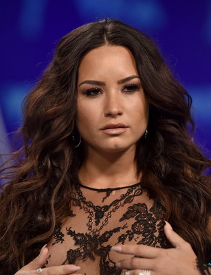 Demi Lovato Poster 2979930