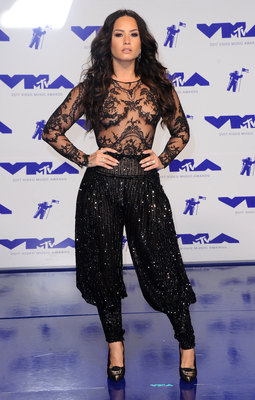 Demi Lovato Poster 2980233