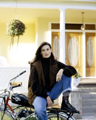 Demi Moore Poster 2063359