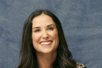 Demi Moore Poster 2228975