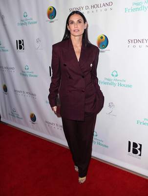 Demi Moore Poster 3785034