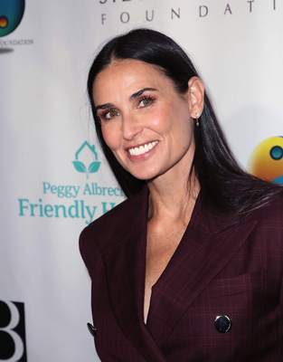 Demi Moore Poster 3785039