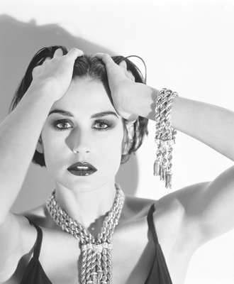 Demi Moore Poster 3818126