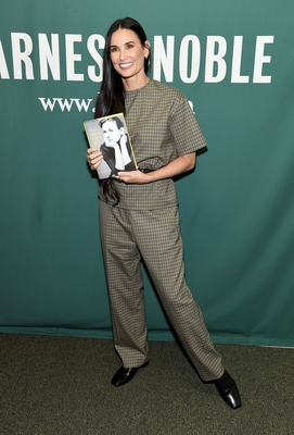 Demi Moore Poster 3882330