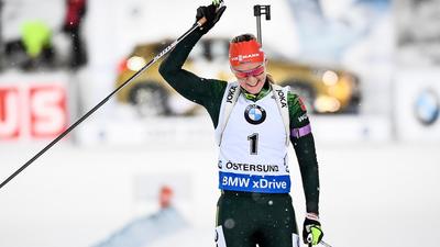 Denise Herrmann Poster 3001387