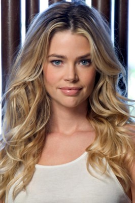 Denise Richards Poster 1364241