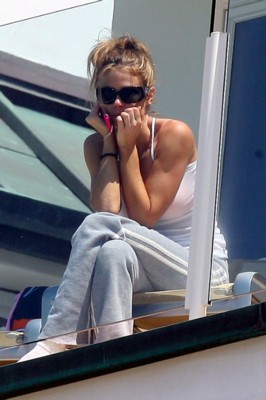 Denise Richards Poster 1448788