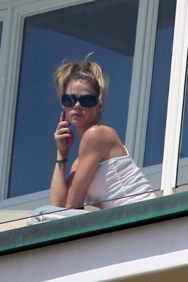 Denise Richards Poster 1448790