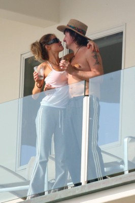 Denise Richards Poster 1448809