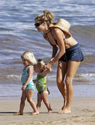 Denise Richards Poster 1451350