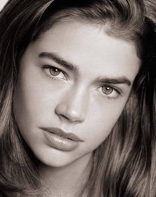 Denise Richards Poster 2072120