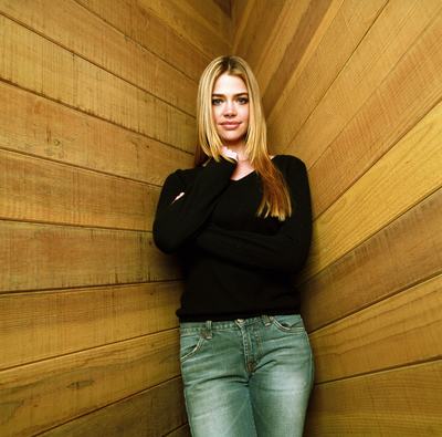 Denise Richards Poster 2072182