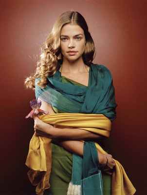 Denise Richards Poster 2072259