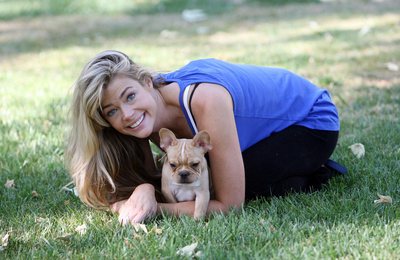 Denise Richards Poster 2123358