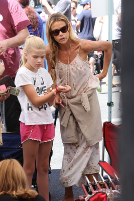 Denise Richards Poster 2750384