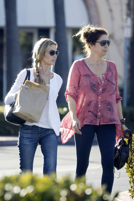 Denise Richards Poster 2750446