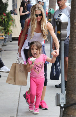 Denise Richards Poster 2750525