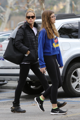 Denise Richards Poster 2750606