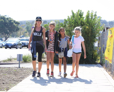 Denise Richards Poster 2750661