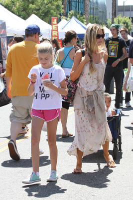 Denise Richards Poster 2750716