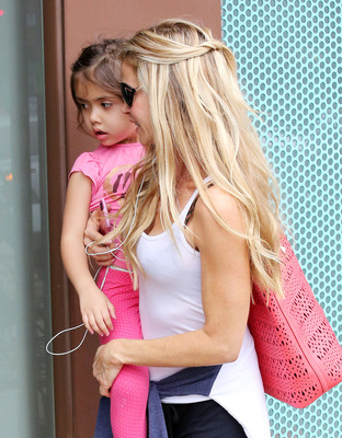 Denise Richards Poster 2750757