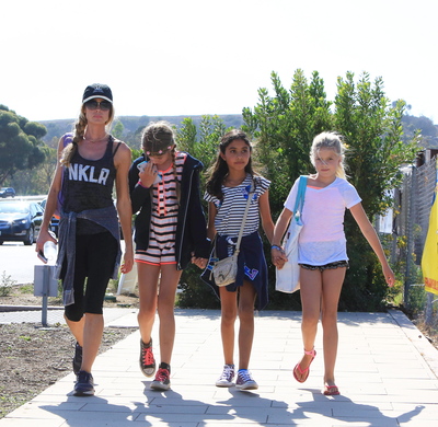 Denise Richards Poster 2750761