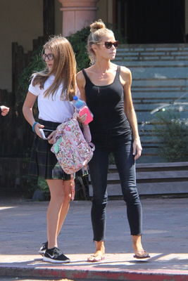 Denise Richards Poster 2750796