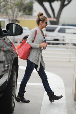 Denise Richards Poster 2750825