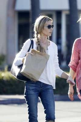 Denise Richards Poster 2750903