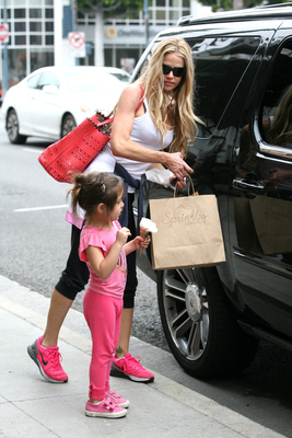 Denise Richards Poster 2750983