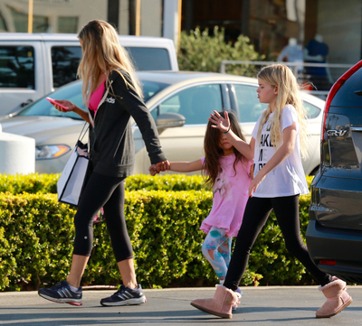 Denise Richards Poster 2750984