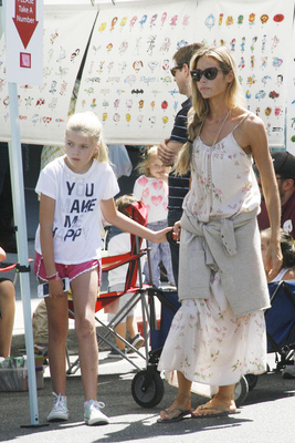 Denise Richards Poster 2750985