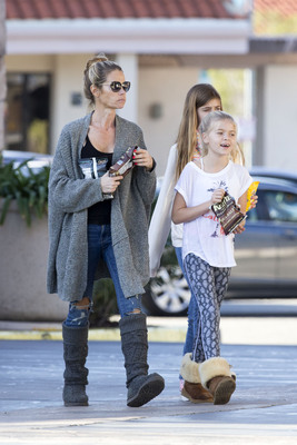 Denise Richards Poster 2750991