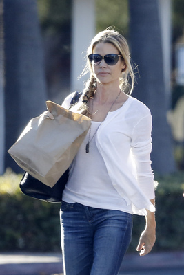 Denise Richards Poster 2751001