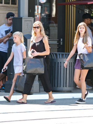 Denise Richards Poster 2751015