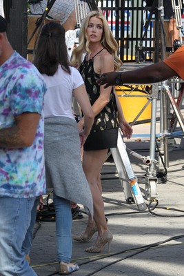 Denise Richards Poster 2751064