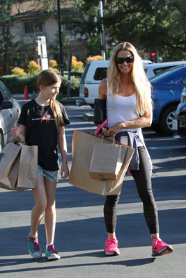 Denise Richards Poster 2751072