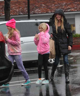 Denise Richards Poster 2751178