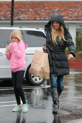 Denise Richards Poster 2751215