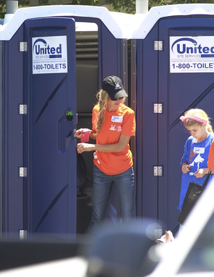 Denise Richards Poster 2751248